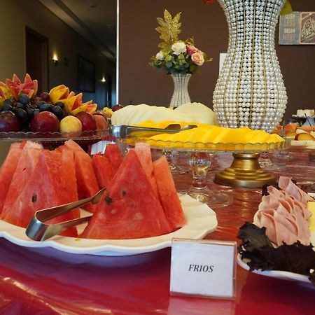 Pak Suites Hotel Луис Едуарду Магалаес Екстериор снимка