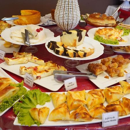 Pak Suites Hotel Луис Едуарду Магалаес Екстериор снимка