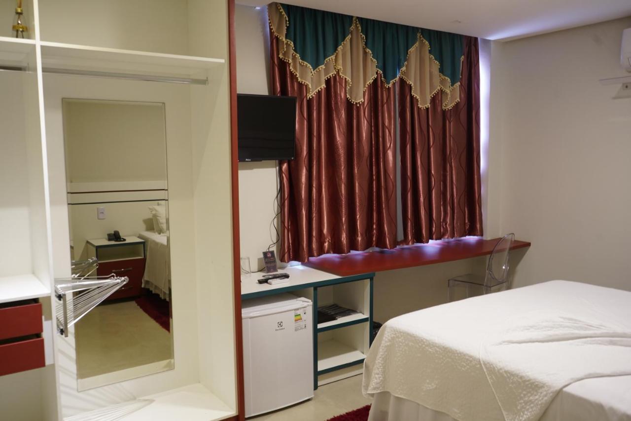 Pak Suites Hotel Луис Едуарду Магалаес Екстериор снимка