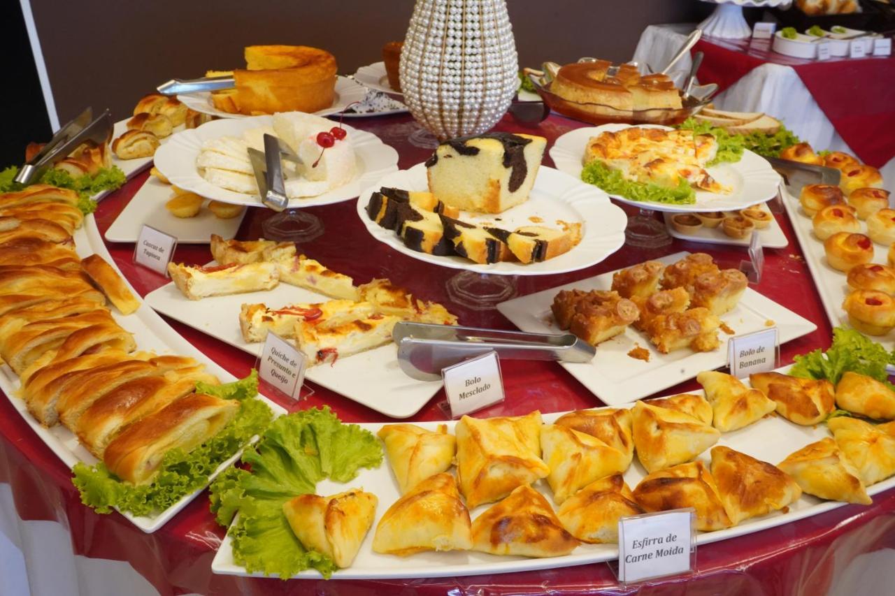 Pak Suites Hotel Луис Едуарду Магалаес Екстериор снимка