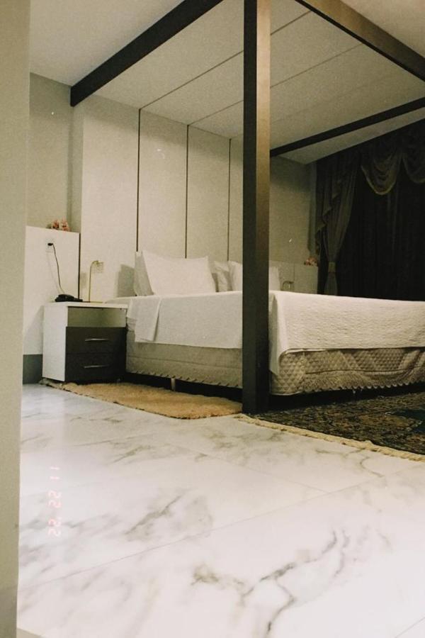 Pak Suites Hotel Луис Едуарду Магалаес Екстериор снимка