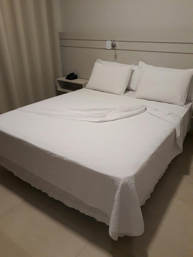 Pak Suites Hotel Луис Едуарду Магалаес Екстериор снимка